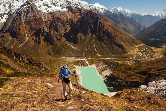 Multiday Manaslu Circuit Trek — photograph 2