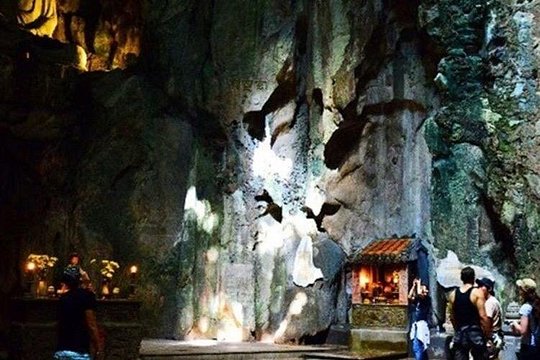 Marble Mountains, Am Phu Cave, Monkey Mountains small group — foto 5