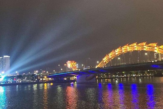 Exploring Marble- & Monkey Mountains with Cruise Trip Han River — photograph 2