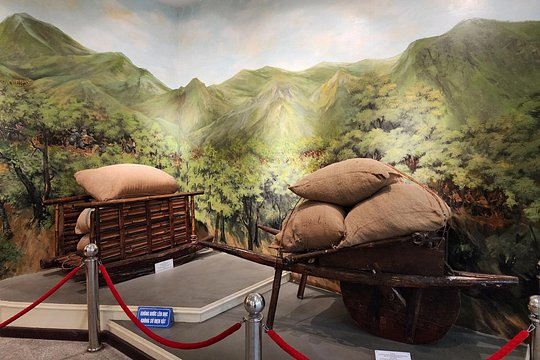 Dien Bien Phu Heroes Path Historical Journey — photograph 4