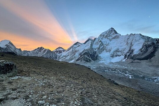 Everest Base Camp Trek with Helicopter return to Kathmandu — photograph 2