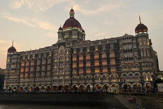 Explore Mumbai Iconic Landmarks and Hidden Gems — photograph 3