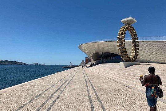 Self-Guided Riverside Cycle to Belém: Lisbon’s Legends — photograph 5