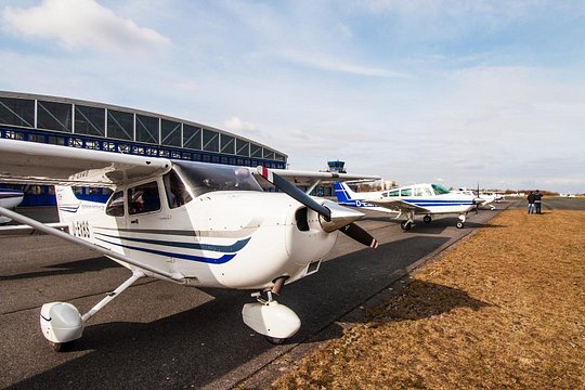 Private Sightseeing Flight over Lille — 사진 5