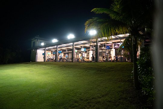 Sunset and Night Golf Experience — photograph 3
