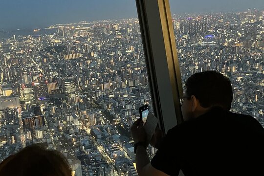 Private Tokyo Night Driver-Führung — Foto 4