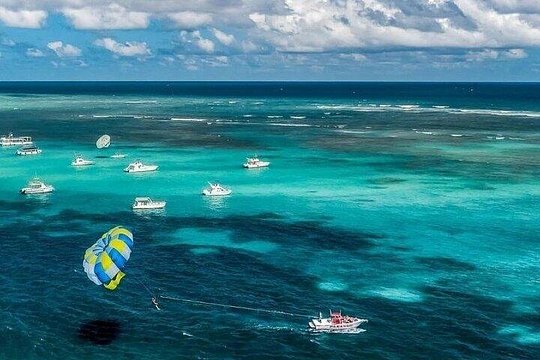 Sky High Thrills Parasailing Experience — photograph 3