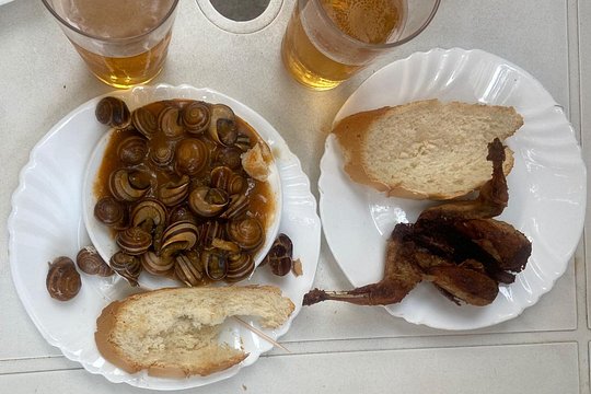 Sevillian tapas tasting on a bicycle (3 bars-3 tapas-3 drinks) — billede 2