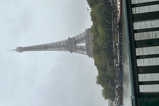Transport in Mini Van Paris — photograph 4