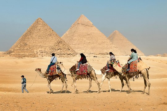 Pyramids and Sphinx Guided Tour with Private Transfer — billede 5