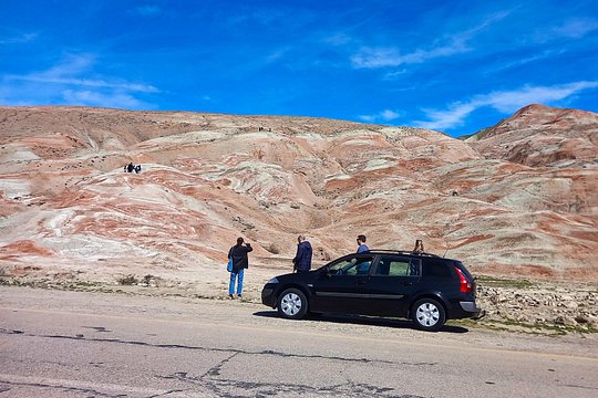 3-hour Candy Mountains Small Group Trip (with Pink Lake option) — photograph 2
