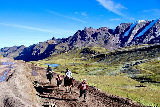 Cusco to Rainbow Mountain — Foto 5