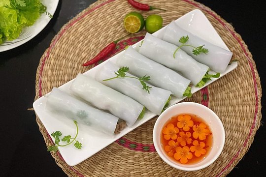 Hanoi Food Trails by Jeep — photograph 3