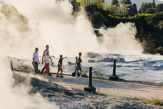 Te Puia: Te Rā Guided Experience — bild 4