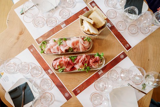 Private Tour with Prosecco DOCG Tasting — photograph 2