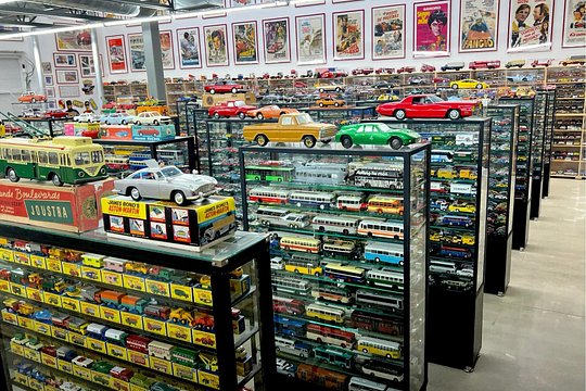 Goldvarg Collection Scale Model Car Museum Experience — billede 5