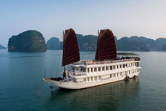 Halong Bay 2 Days 1 Night with 4 Star Cruise Luxury — photograph 4