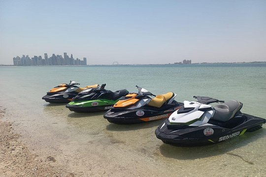 Private Jet Ski at Katara Beach with Transfer — foto 3