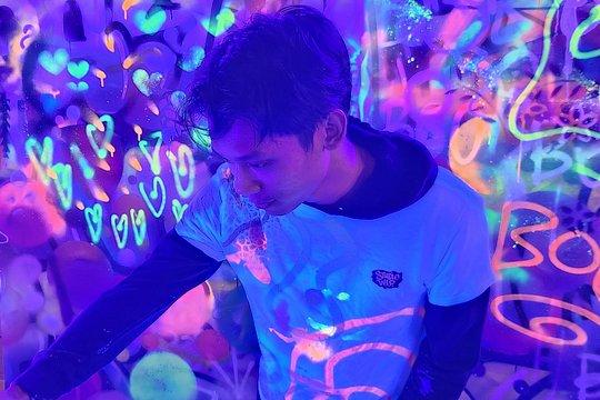 Glow Workshop Neon Art Experience at Studio WIP — foto 2