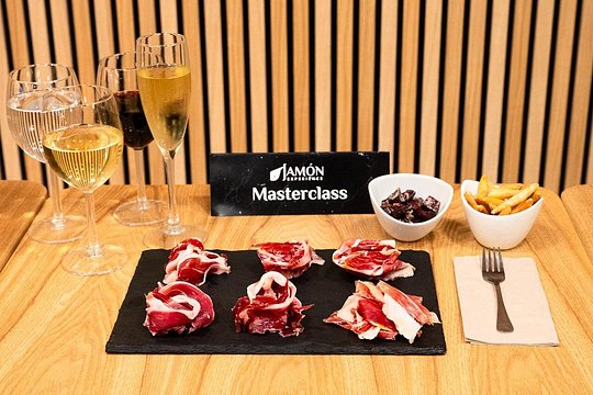 Jamón Experience Masterclass: The Ultimate Ham & Cava Tasting — photograph 3
