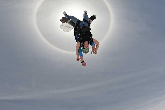 Noosa: Tandem Skydive Experience — photograph 3
