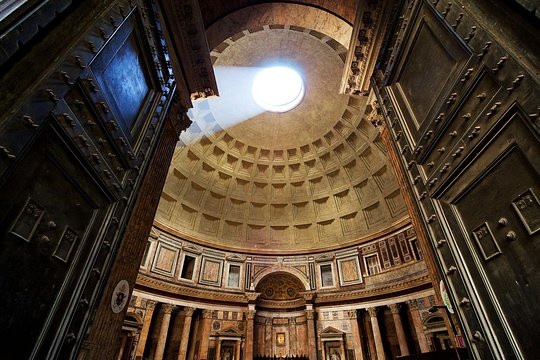 Rome Pantheon Entry Experience with Digital Audio Guide — photograph 2