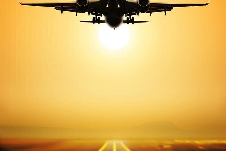 Shanghai Cruise Ports Private Transfer to Shanghai Airports in English Services
