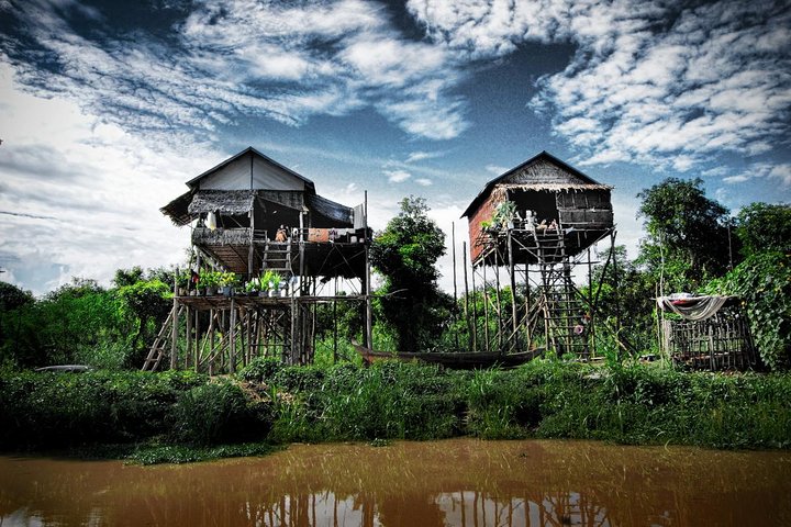 Tonle Sap Lake & Kampong Khleang Village Day Tour