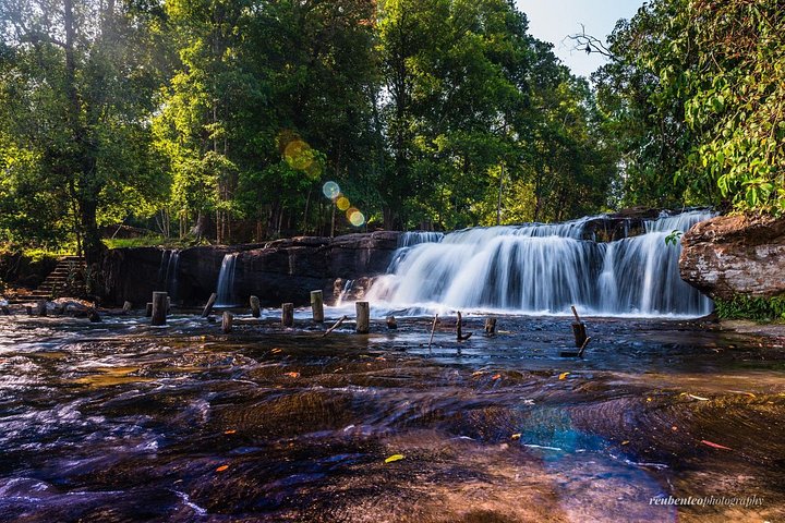 Kulen Waterfall & 1000 Linga River Small-Group Tours