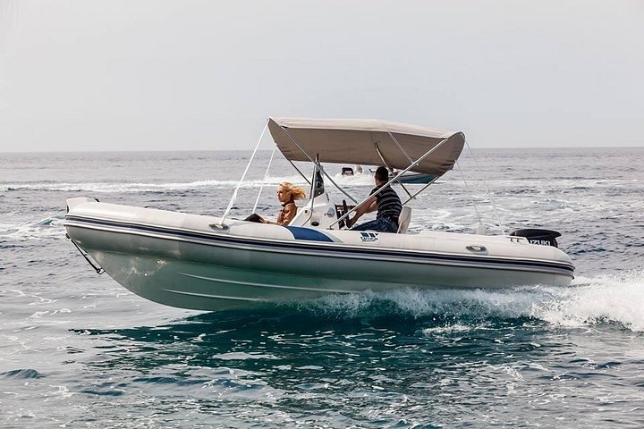 Speedboat transfer: Split Airport-Hvar