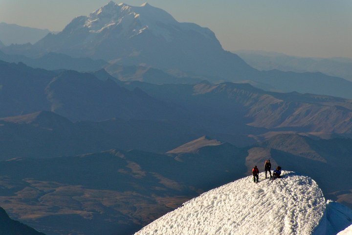3-Day Climbing Huayna Potosi from La Paz