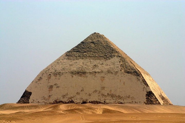 Saqqara, Memphis, and Dahshure Day Tour from Cairo or Giza