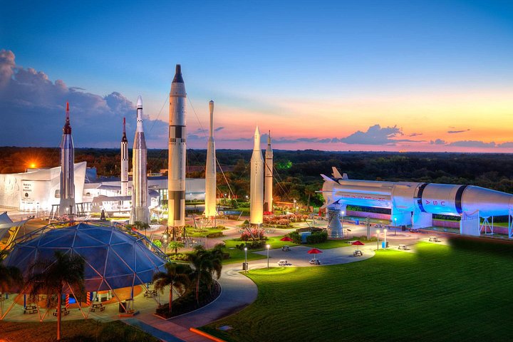 Kennedy Space Center Express från Orlando