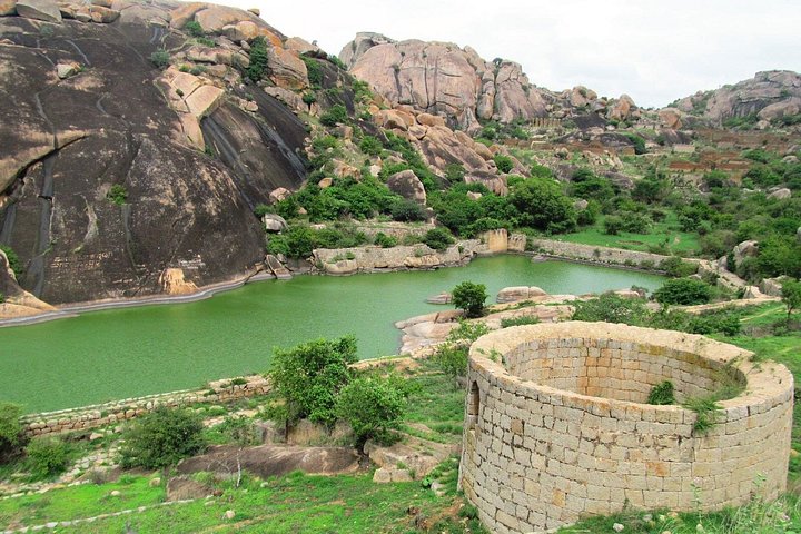 Day Excursion To Chitradurga Fort From Bangalore With Lunch
