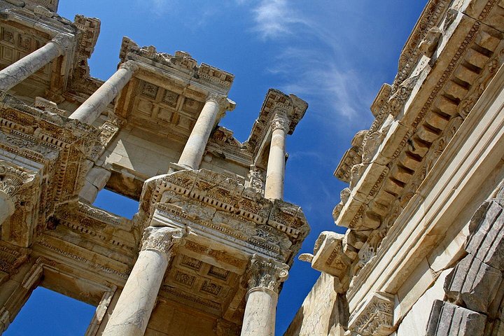 Kusadasi Port Private Ephesus Tour with LUNCH