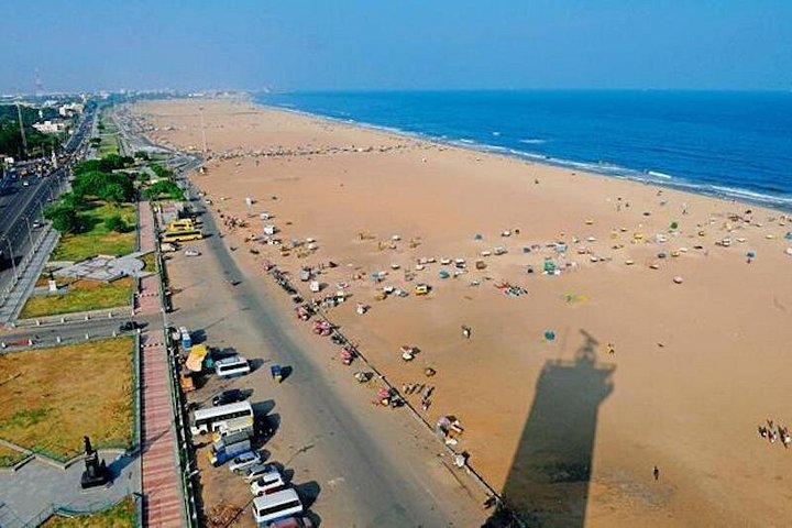 The Pulse of Chennai: Marina Beach Heritage Walking Tour