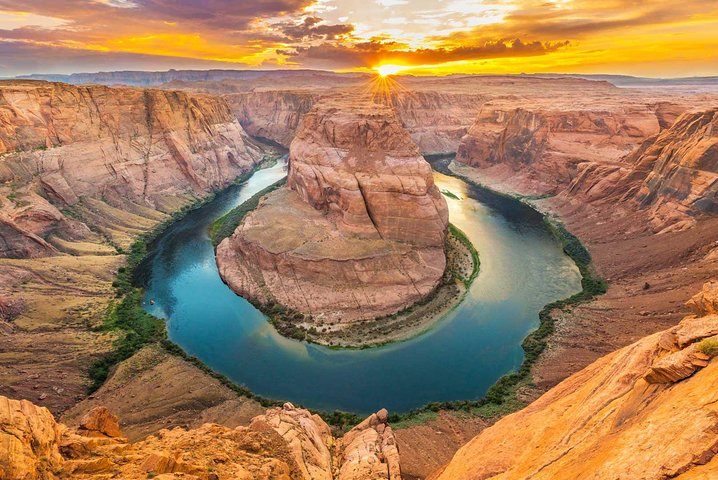 Antelope Canyon and Horseshoe Bend with Lunch