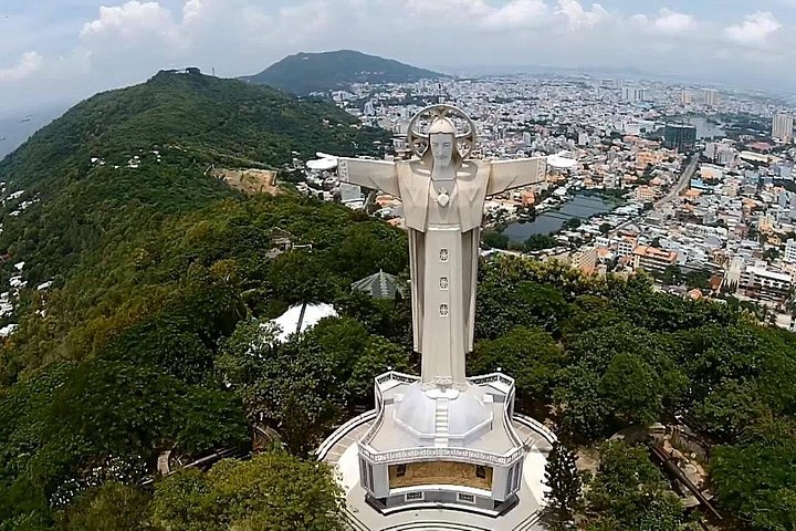 From Saigon: Vung Tau Beach & Giant Statue 1Day Group or Private