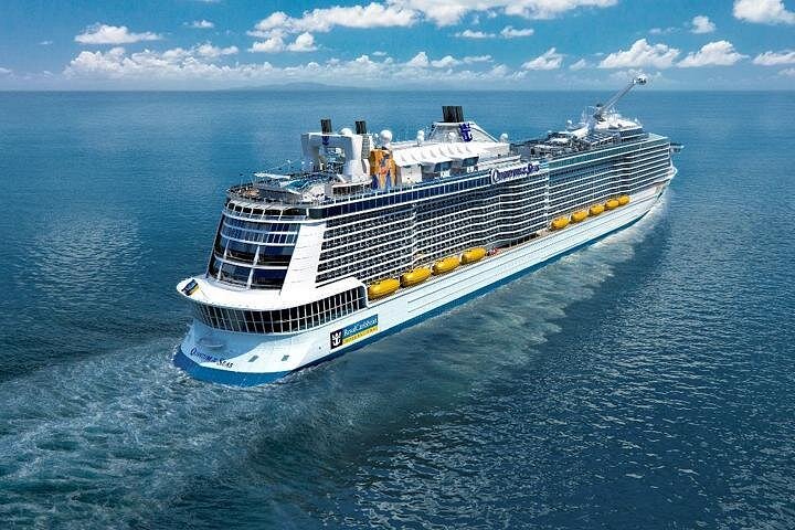 Shanghai Baoshan Cruise Port to Pudong Airport :Private transfer Service