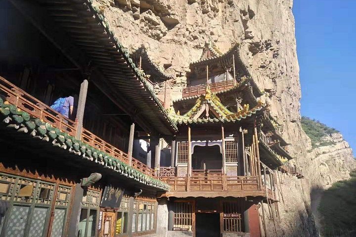 2-Day Private Tour to Hanging Temple, Yungang Grottoes and More