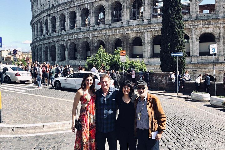 Rome Luxury Fullday with Professional English Speaking Driver