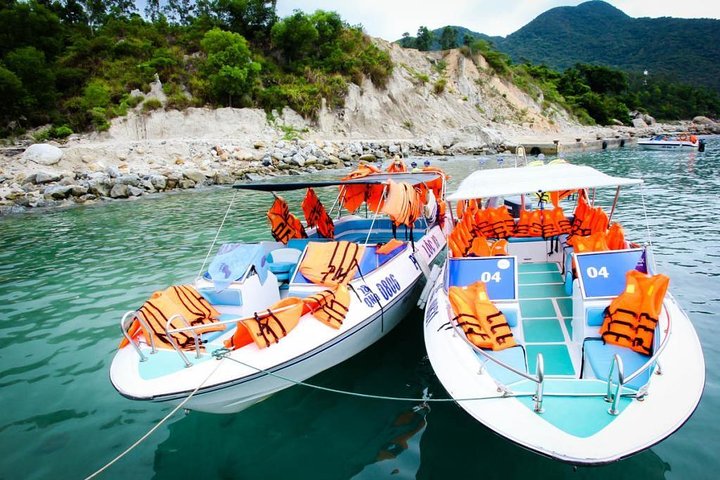 Cham Island Snorkeling Tour