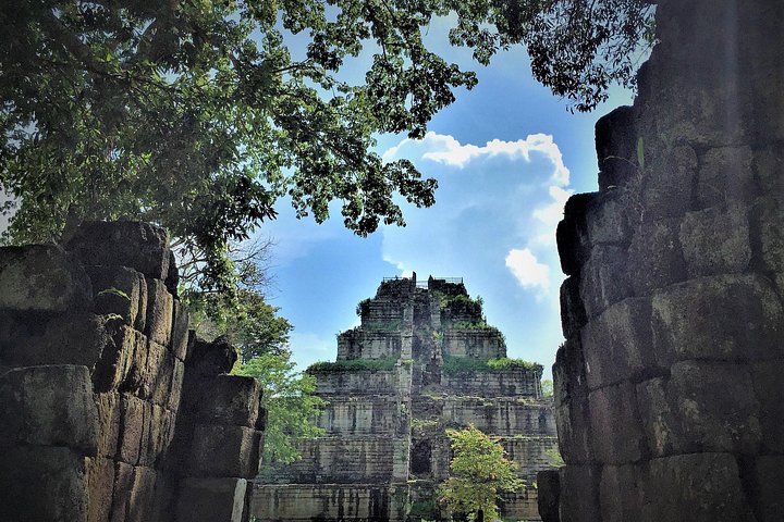 Koh Khe Beng Mealea by Shared Tour