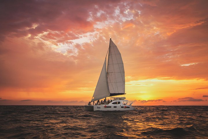 Puerto Vallarta Adults-Only Luxury Sunset Sail