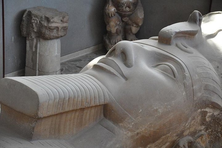 Giza Pyramids, Memphis and Sakkara Tour