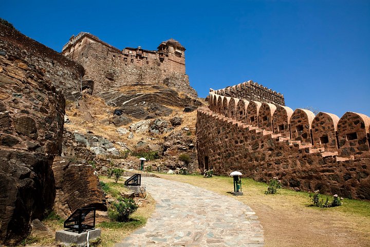 Kumbhalgarh Trails (Guided Full Day Sightseeing Tour Udaipur)