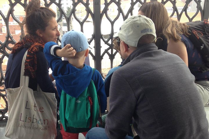 Family Tour: Essential Lisbon