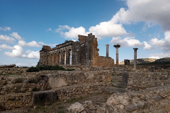 Overnight From Fez to Meknes,volubilis and chefchawen