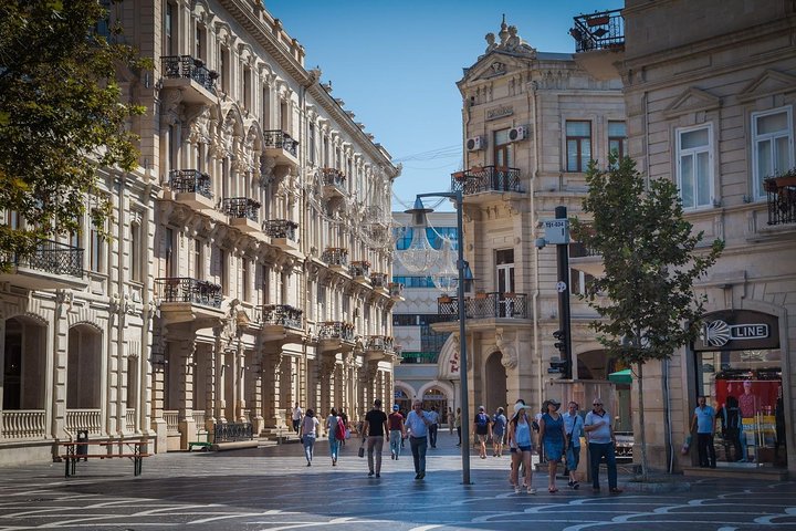Baku Downtown Original Walking Tour