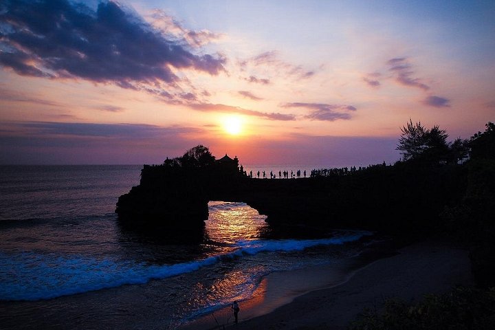 Bedugul Tour with Tanah Lot Temple Sunset View - All Inclusive